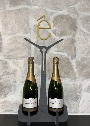 Présentoir Chant d'Eole Collector + 2 Bouteilles de blanc de blancs